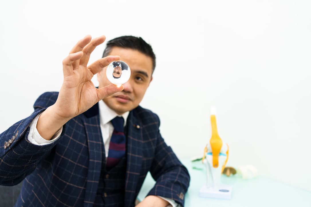 Professor Paul Lee explaining hip implant technology